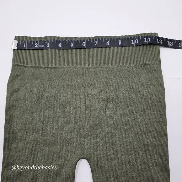 Bozzolo Women's Olive Green Ribbed Nylon Biker Shorts Size S/M - Picture 6 of 8